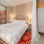Montalbano Gem - Heritage Studio With Airy Vibes